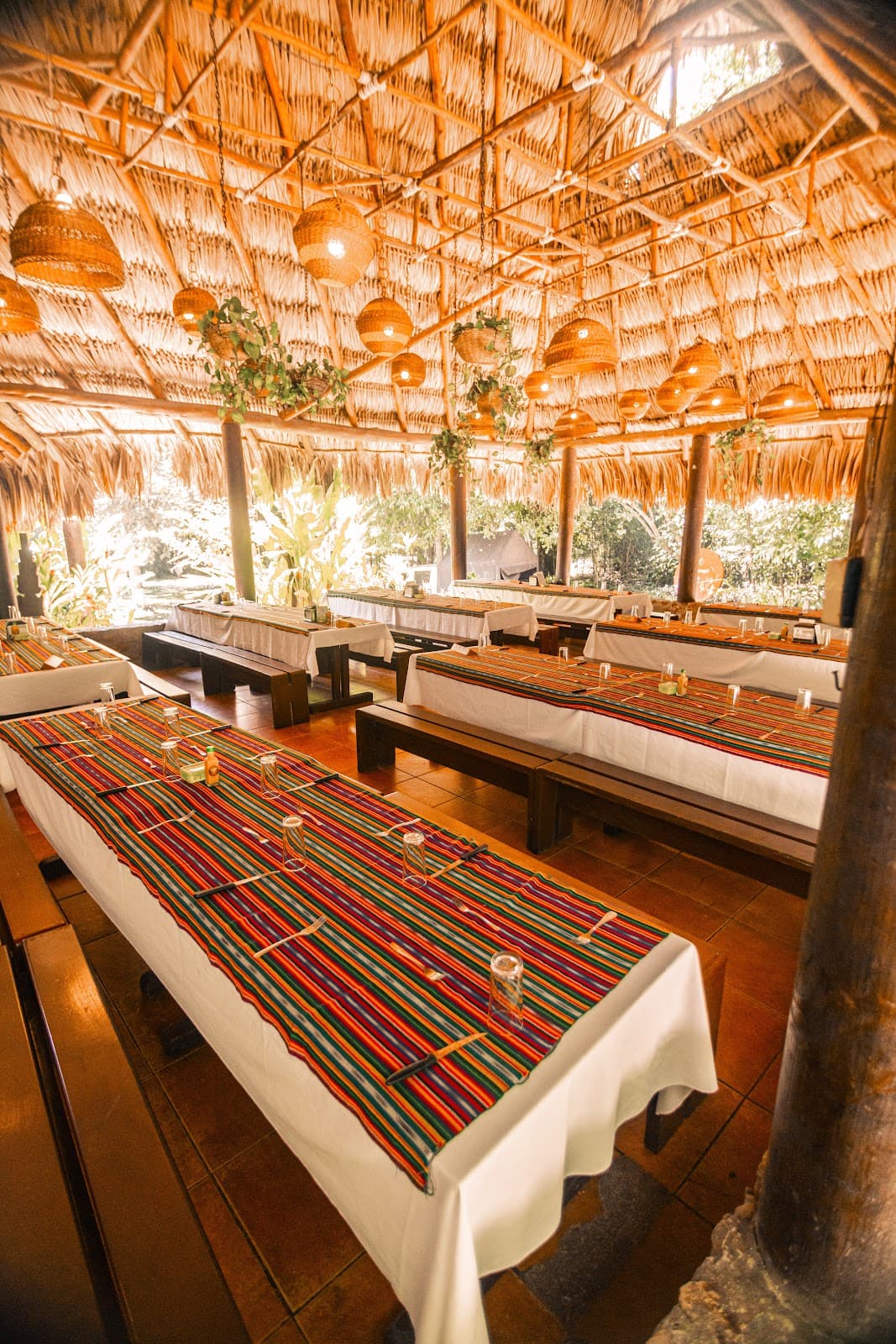 Comedor principal de El Mesón